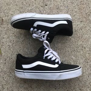 Vans Classic Shoe